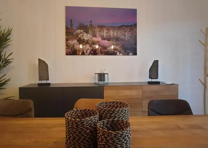 L'escale à Proximité Aéroport Et Grand Axes *